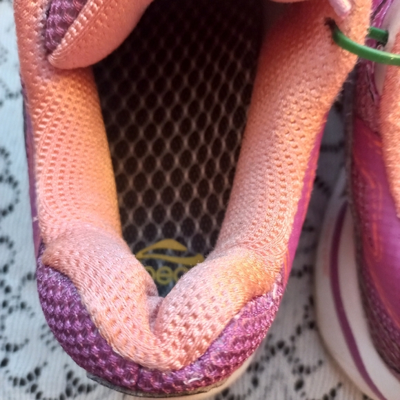 Women's Pink Aero VIBRAM  SIZE 8 M SHOES/SNEAKERS/ RUNNING/WALKING SHOES Nice - Picture 14 of 16